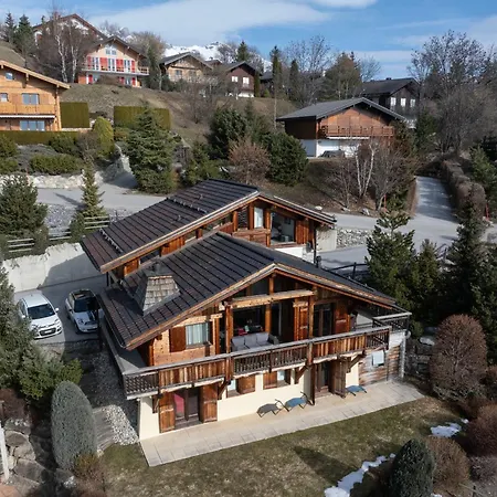 Renard Blanc Chalet
