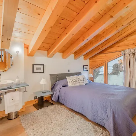Renard Blanc Chalet Crans-Montana
